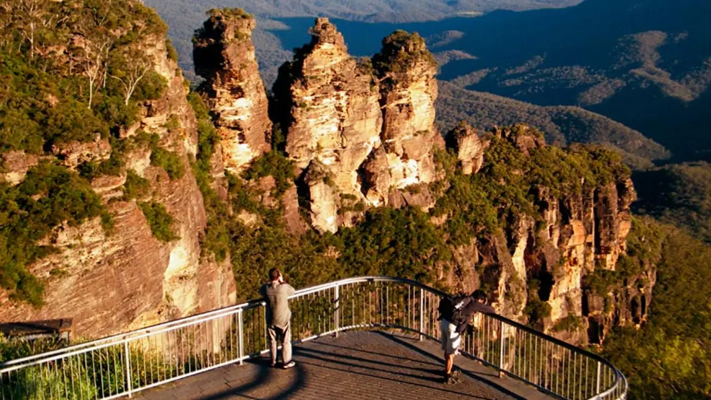 Echo Point lookout and Three Sisters in Blue Mountains National Park