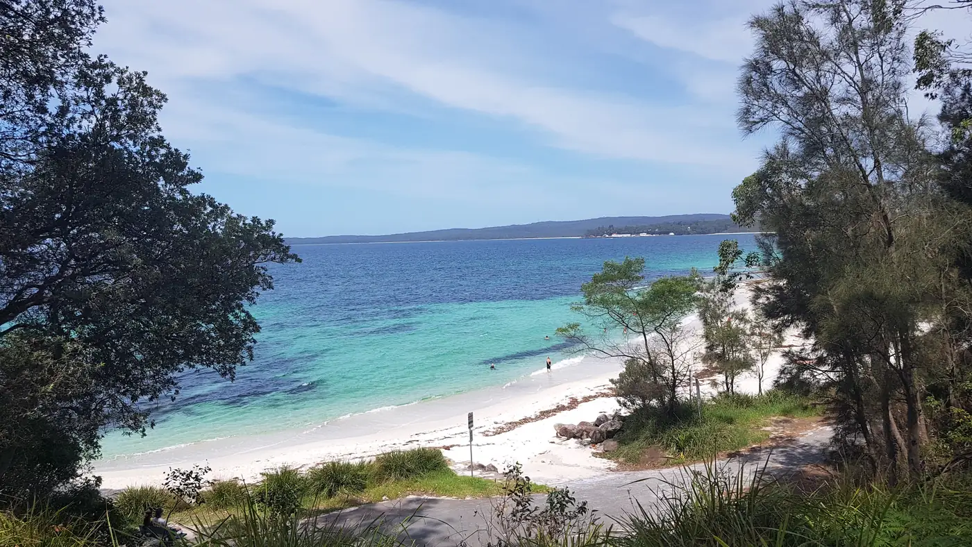 South Coast NSW weekend getaway: white sand and turquoise water at Hyams Beach, Jervis Bay